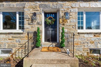 923 Eddystone Ave, Crum Lynne, PA 19022