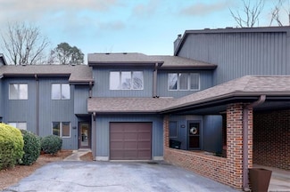 210 College Rd Unit 303, Greensboro, NC 27410