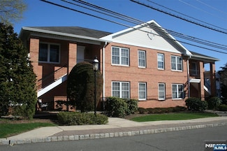 16 N Maple Ave Unit F, Park Ridge, NJ 07656