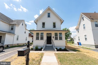 210 S Fairview St, Riverside, NJ 08075