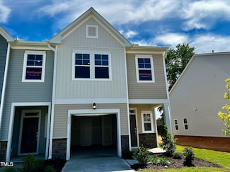 228 Paramount Dr, Smithfield, NC 27577