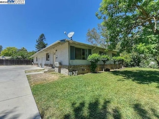 1313-15 F St, Davis, CA 95616