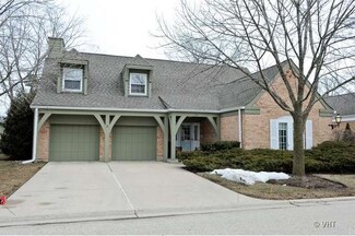 114 Rivershire Ln Unit 15, Lincolnshire, IL 60069