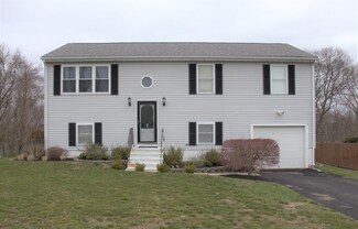 150 Leeward Rd, Fall River, MA 02720