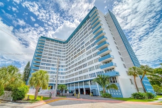 7441 Wayne Ave Unit 2L, Miami Beach, FL 33141