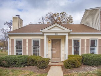 334 Oak Arbor Ln, Winston Salem, NC 27104