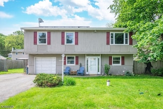 110 Shore Rd, Andover, NJ 07821