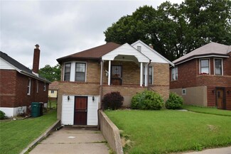 3009 Kemp Dr, Saint Louis, MO 63121