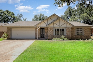 5722 Sagebrush Trail, Arlington, TX 76017