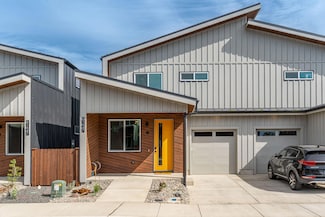 61635 Daly Estates Dr Unit 17, Bend, OR 97702