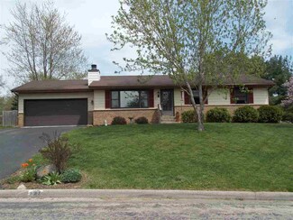 127 Barry Ave, Byron, IL 61010