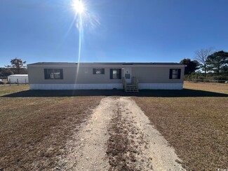 200 Rose Petal Ln, Loris, SC 29569