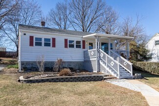 104 Ann St, Staunton, VA 24401