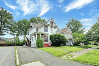 70 E Maple Ave Unit 2F, Suffern, NY 10901