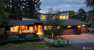 11116 SE 4th St, Bellevue, WA 98004