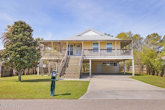 210 S Seashore Ave, Long Beach, MS 39560