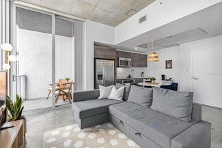 151 SE 1st St Unit 2804, Miami, FL 33131