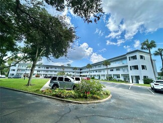 2002 Australia Way E Unit 38, Clearwater, FL 33763