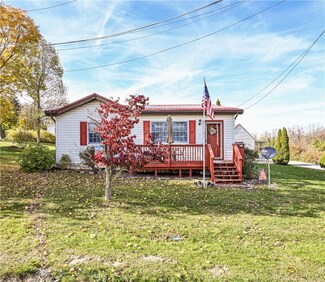 213 W Aster Dr, Mount Pleasant, PA 15666
