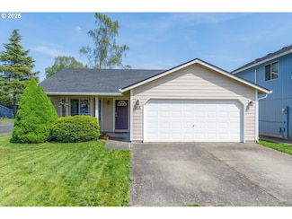155 Boardwalk Way, Kelso, WA 98626