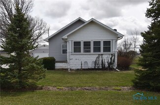 21934 W State Route 579, Curtice, OH 43412