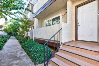 8801 Cedros Ave Unit 13, Panorama City, CA 91402