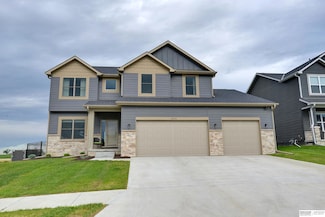 4502 N 212th St, Elkhorn, NE 68022
