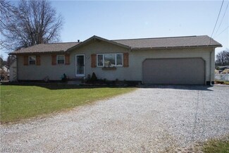 5860 Hancock St SW, Canton, OH 44706