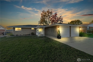 1365 S Maple Ave, Fairborn, OH 45324