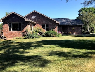 S3008 Ault Rd, Reedsburg, WI 53959