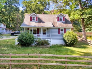 2556 Mountain View Rd, Powhatan, VA 23139