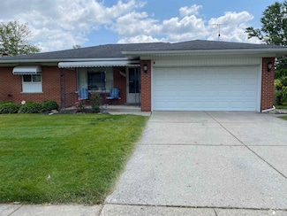 23557 E Fairway Dr, Woodhaven, MI 48183