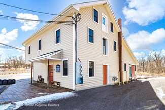 33 Imlaystown Rd, Upper Freehold, NJ 08501