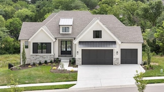 21513 W 80th Terrace, Shawnee, KS 66218