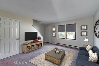 20 Greenwood St Unit H, Westfield, MA 01085