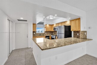 3100 NE 49th St Unit 1009, Fort Lauderdale, FL 33308