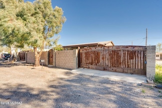 6875 W Arrow, Tucson, AZ 85757