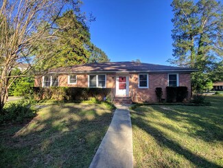 17 Riley St, Sumter, SC 29150