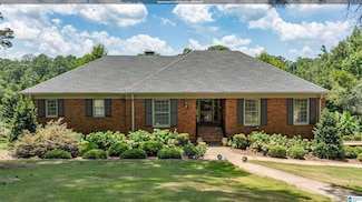 5222 Northwood Lake Dr E, Northport, AL 35473