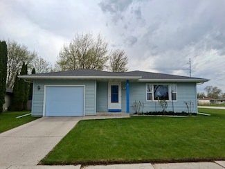 3606 S 10th St, Sheboygan, WI 53081