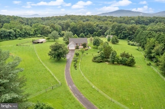 13001 Country View Ln, Amissville, VA 20106