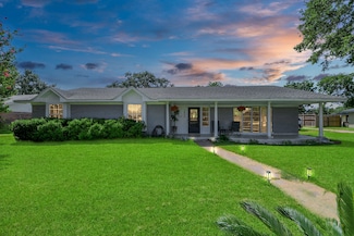 1903 Britton St, Baytown, TX 77520
