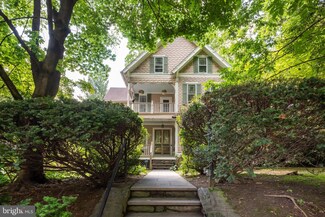 114 Woodland Rd, Wyncote, PA 19095