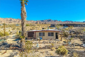 7037 Calapooya Way, Joshua Tree, CA 92252