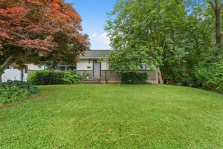 285 Academy Dr, Vestal, NY 13850