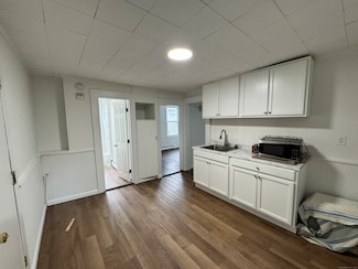 81 Springdale Ave Unit 1, Meriden, CT 06451