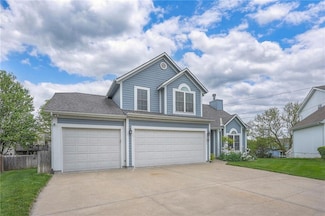 15553 S Alden St, Olathe, KS 66062