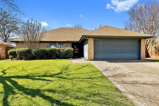 7308 Glen Haven Dr, Fort Worth, TX 76133