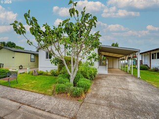 1699 N Terry St Unit 324, Eugene, OR 97402