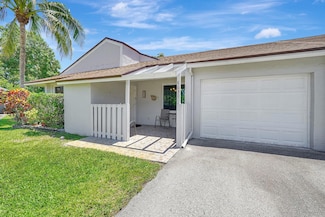 8630 Bridle Path Ct Unit 207, Davie, FL 33328